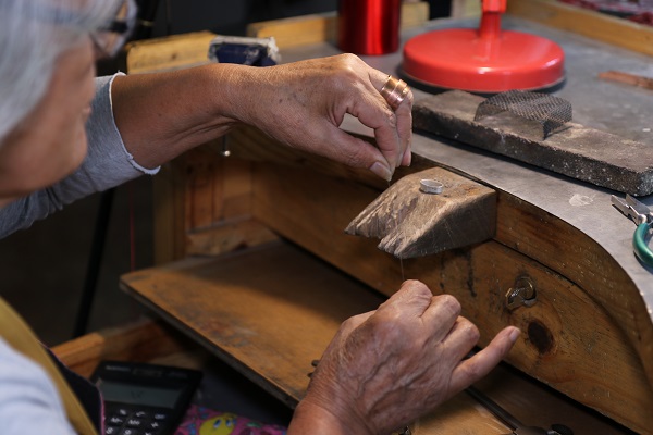 FOSIS y Freeport-McMoRan lanzan capacitación gratuita para mujeres emprendedoras en todo Chile