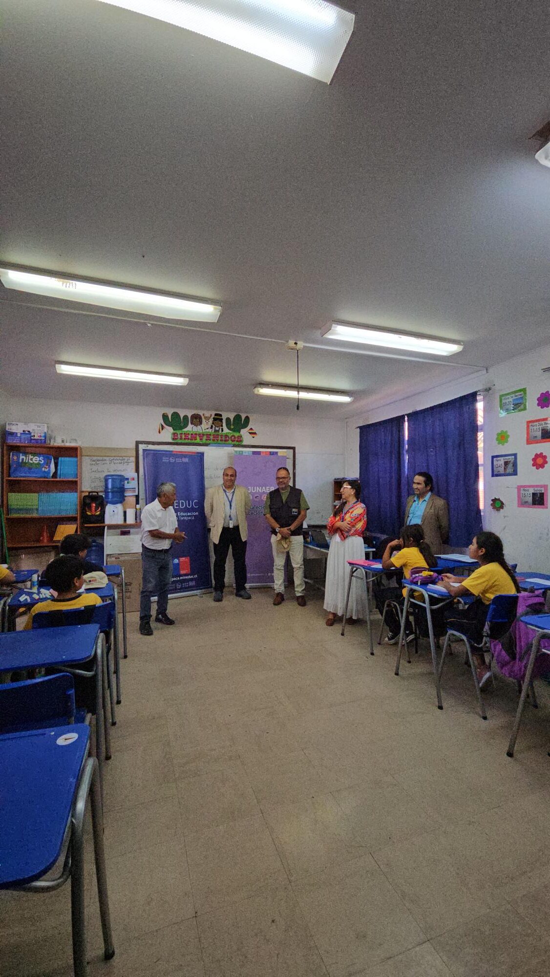 Junaeb Tarapacá entrega más de 55 mil sets de útiles escolares a estudiantes de la región