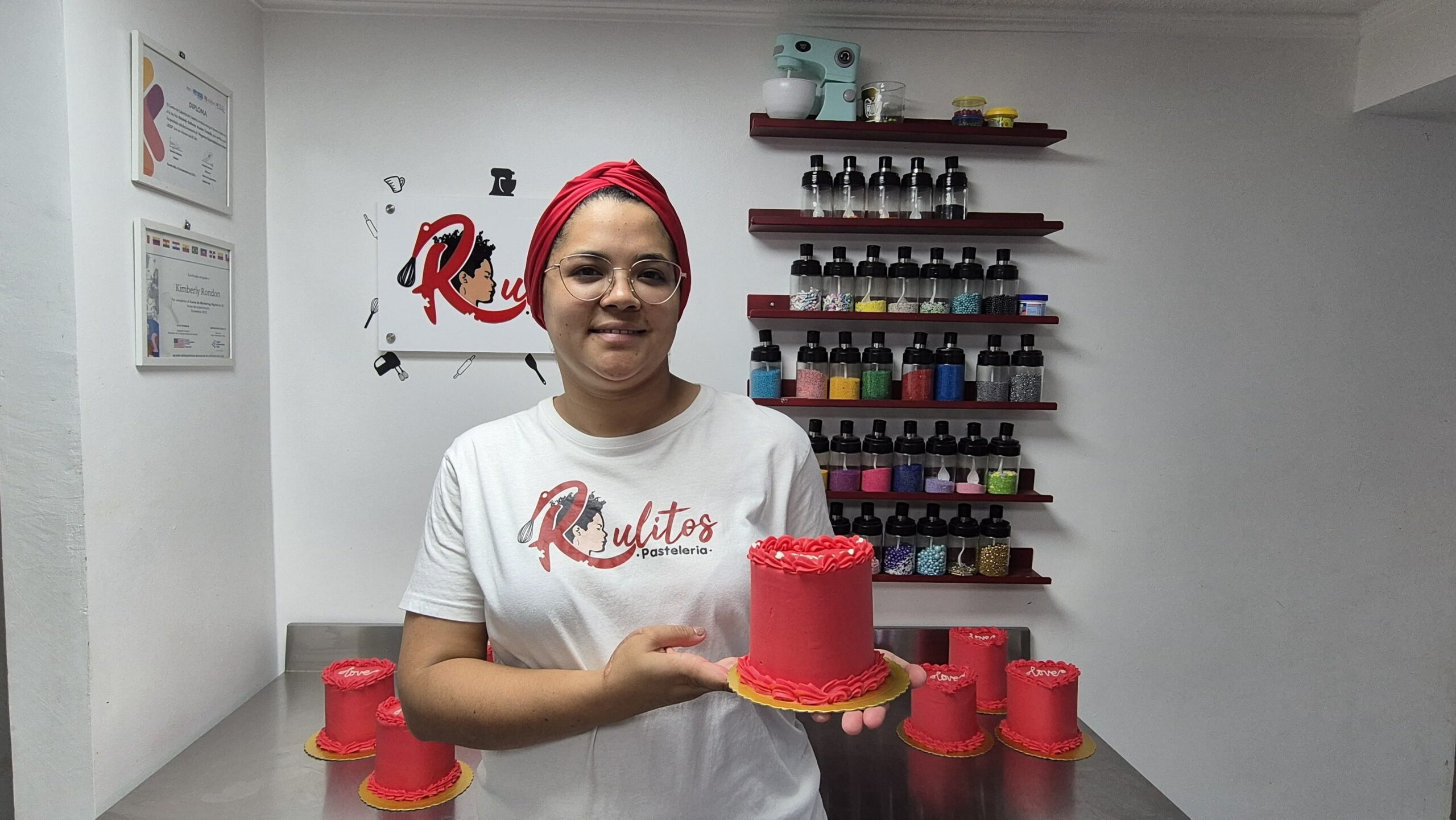 Impulsan emprendimientos en Tarapacá con asesoría y financiamiento estatal